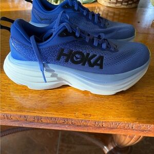 Hoka  Bondi 8 Vibrant Blue Athletic Sneakers women size 6 B NB